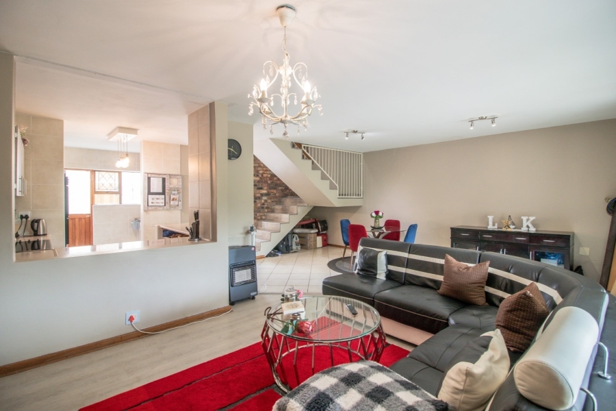 To Let 3 Bedroom Property for Rent in Beacon Bay Eastern Cape